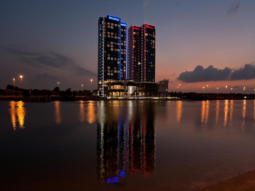 โนโวเทล อะบูดาบี เกท โฮเต็ล Hotel อาบูดาบี ภายนอก รูปภาพ